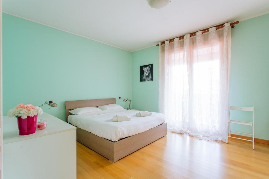 Yourbanflat Tiffany – Photos 1