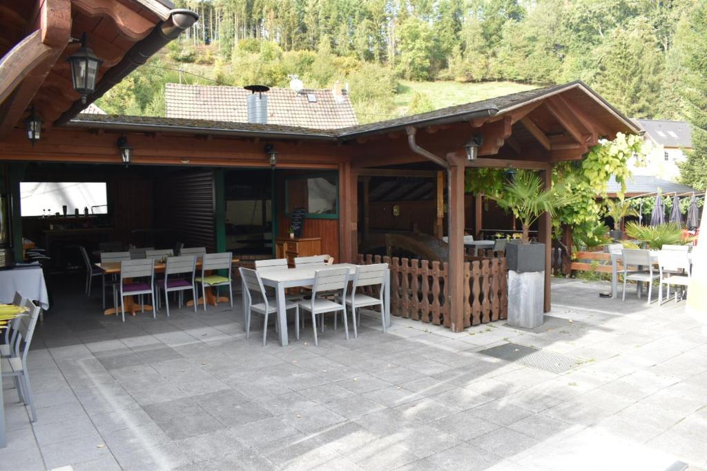 Restaurace v ubytování Hotel-Restaurant Theis-Muehle
