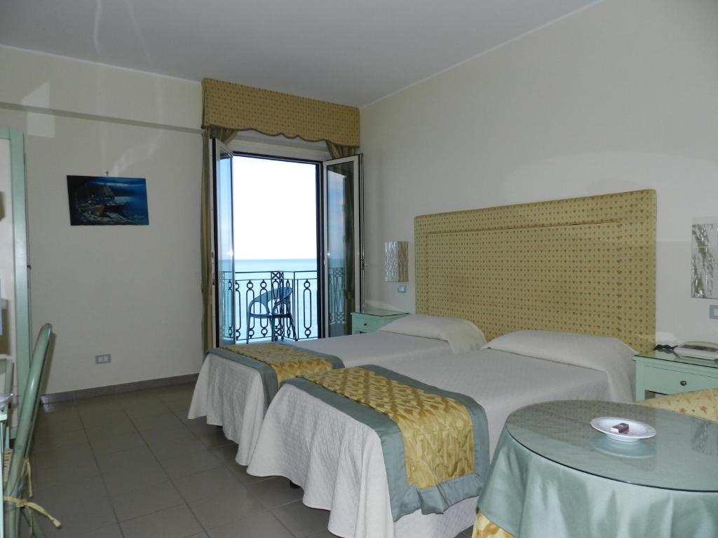 Hotel Il Mulino - Habitación Doble Con Vistas Al Mar