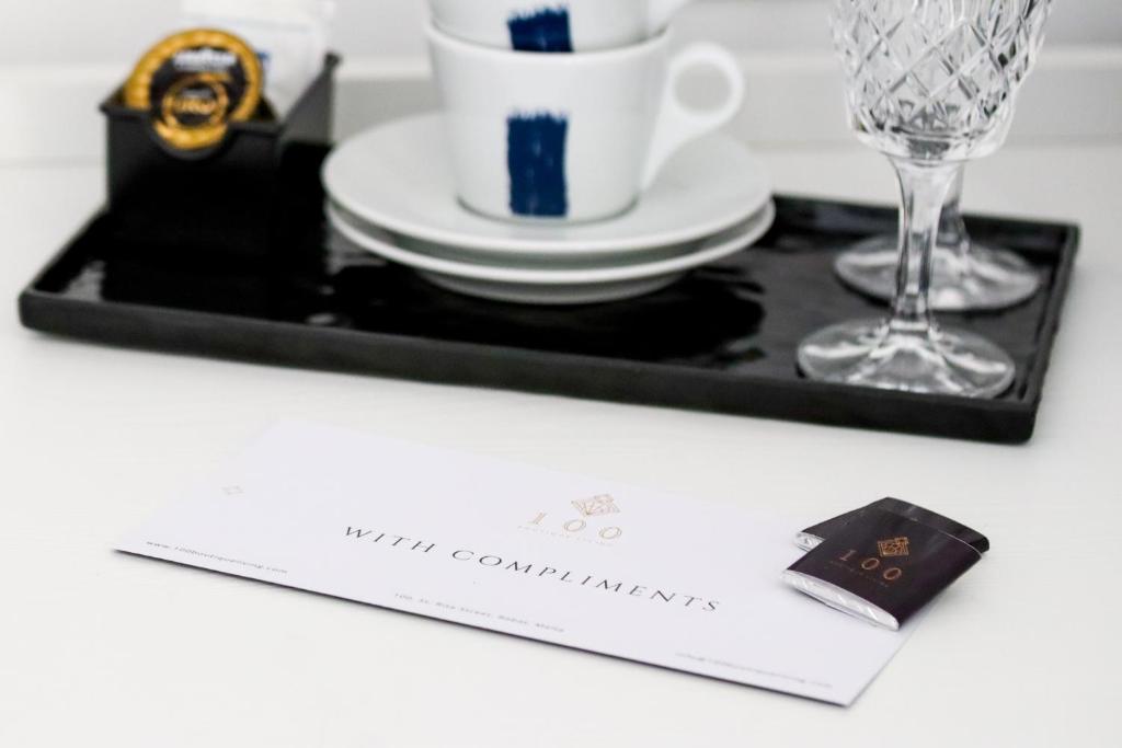 100 Boutique Living - 3