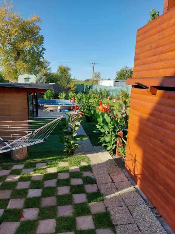 Zahrada ubytování Penzion U Ježů - Ubytování