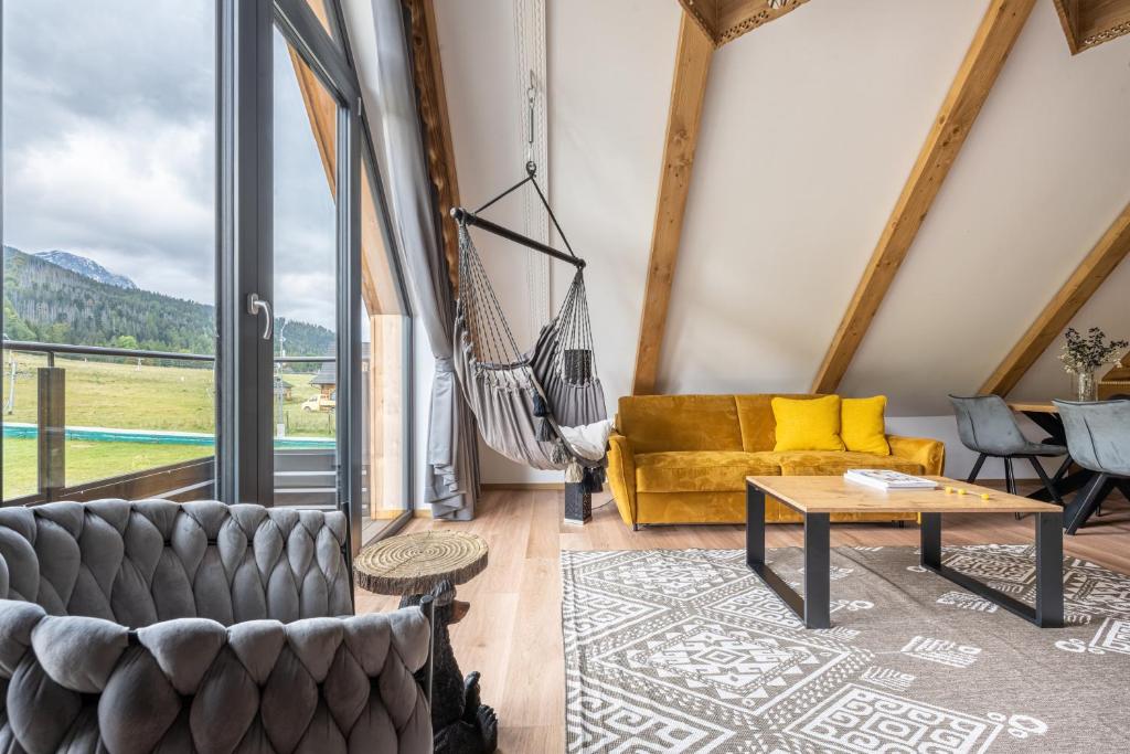 Posedenie v ubytovaní STACJA NOSAL Apartamenty