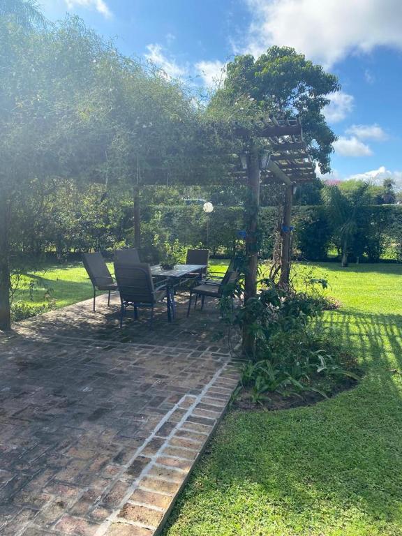 casa-quinta cerca de corrientes y santa ana