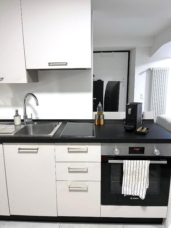 The Hidden Studio; Comfy & close to the Lake - Resim 4