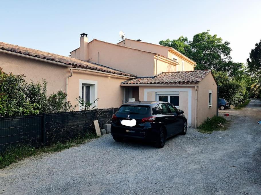 Studio agréable - Housity