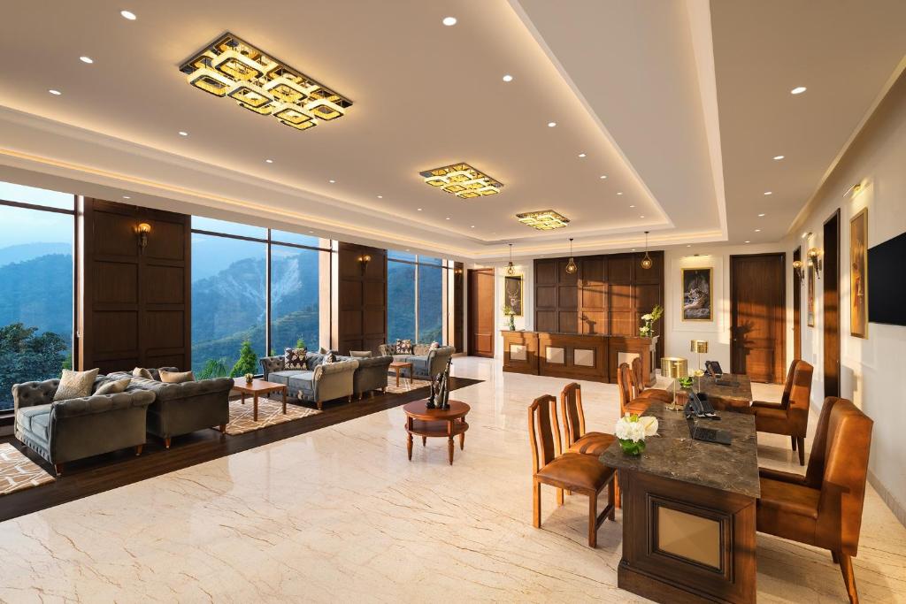 Posezení v ubytování Welcomhotel By ITC Hotels, Jim Corbett