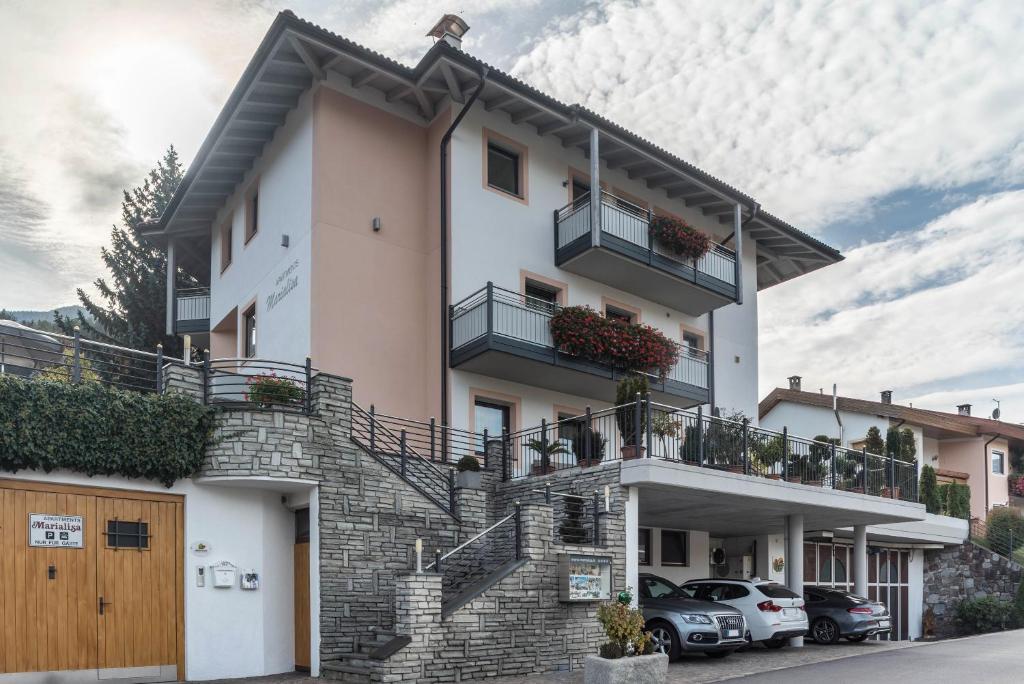 Budova, kde se apartmán nachází