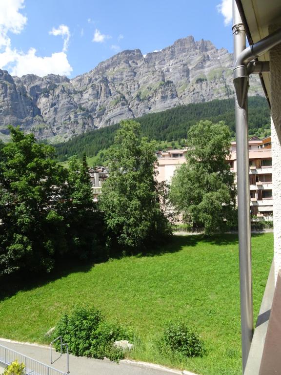 Nespecifikovaný výhled na hory nebo výhled na hory při pohledu z apartmánu