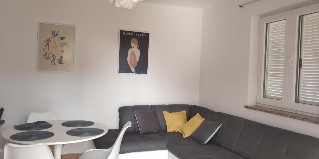Zdjęcie z galerii obiektu Cosy apartment close to nature park Kamenjak w mieście Premantura