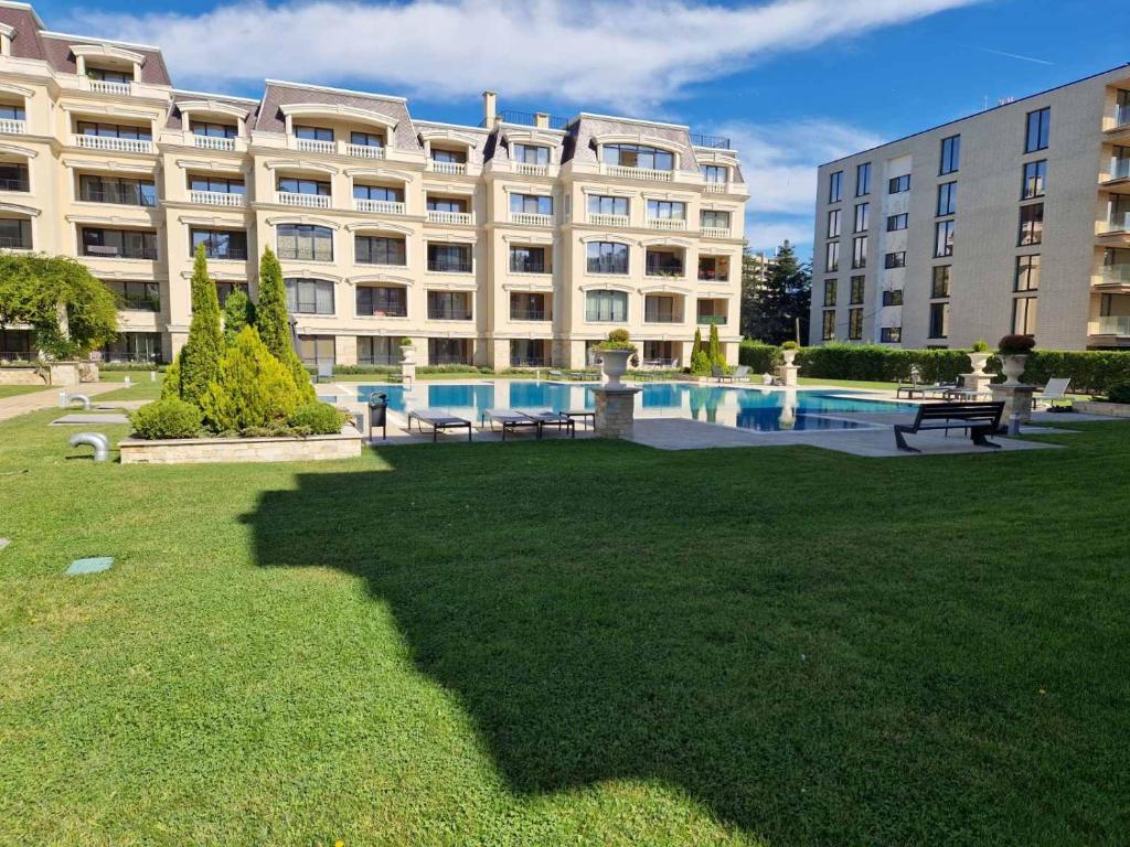 Fotografie z fotogalerie ubytování АПАРТАМЕНТ RESORT SENSATION 2 v destinaci Sveti Konstantin i Elena