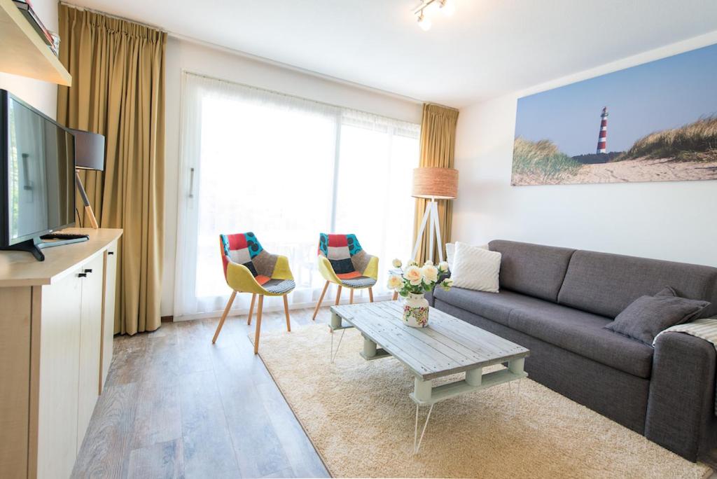 Μια τηλεόραση ή/και κέντρο ψυχαγωγίας στο Zeeaster