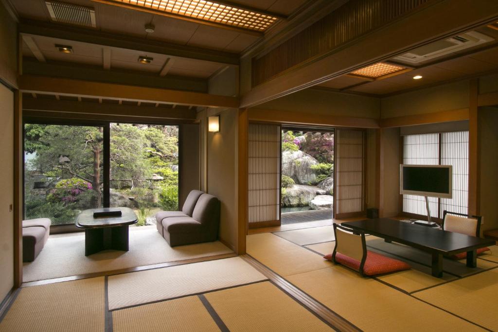 Posezení v ubytování Beautiful Japanese Garden Kagetsu