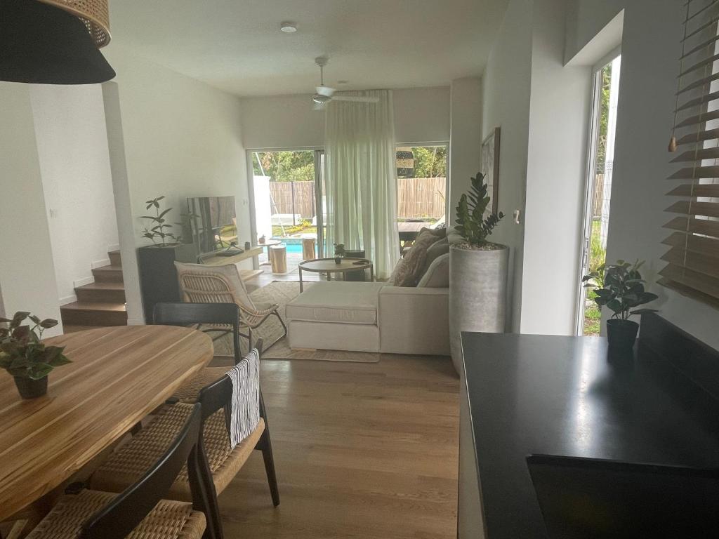 Black River villa W17, Rivière Noire (updated prices 2024)