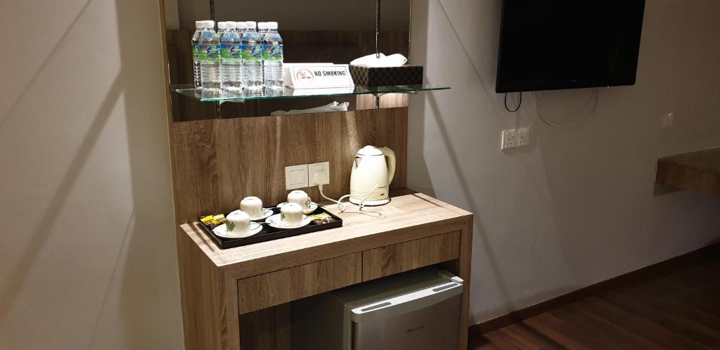 Příslušenství pro přípravu čaje a kávy v ubytování MyDream Guest House