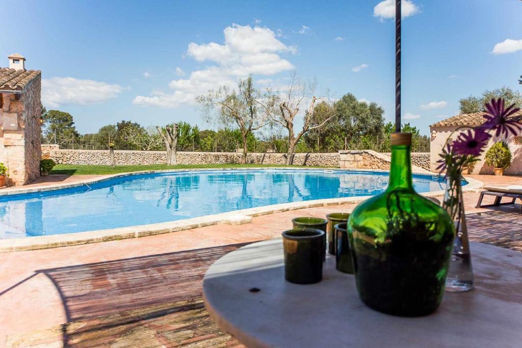 The swimming pool at or close to Finca Cas Contador Mallorca
