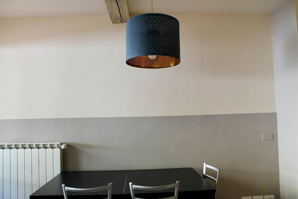 Część wypoczynkowa w obiekcie Modern 3BR Near Santa Maria Novella Station