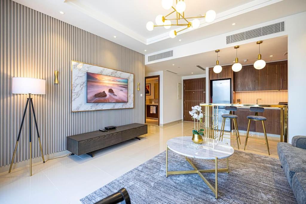 Cozy 1 Bed connected to Dubai Mall, Burj Khalifa 5min, Dubai (updated