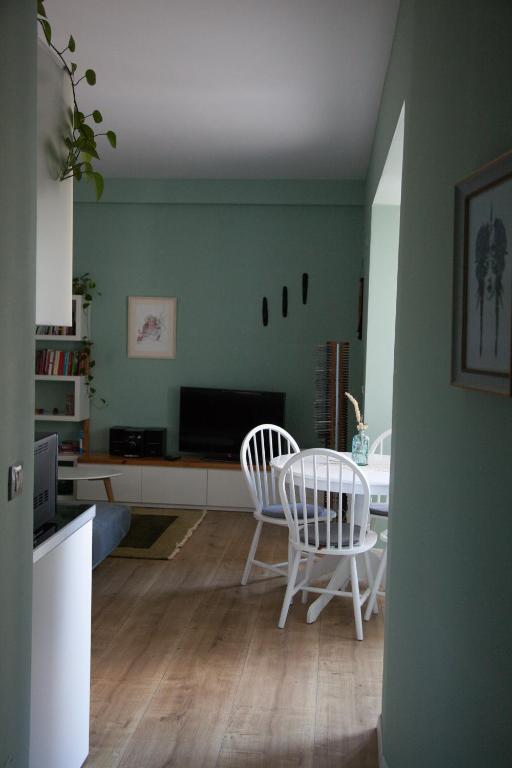 Diti Cozy Apartment - Image 4