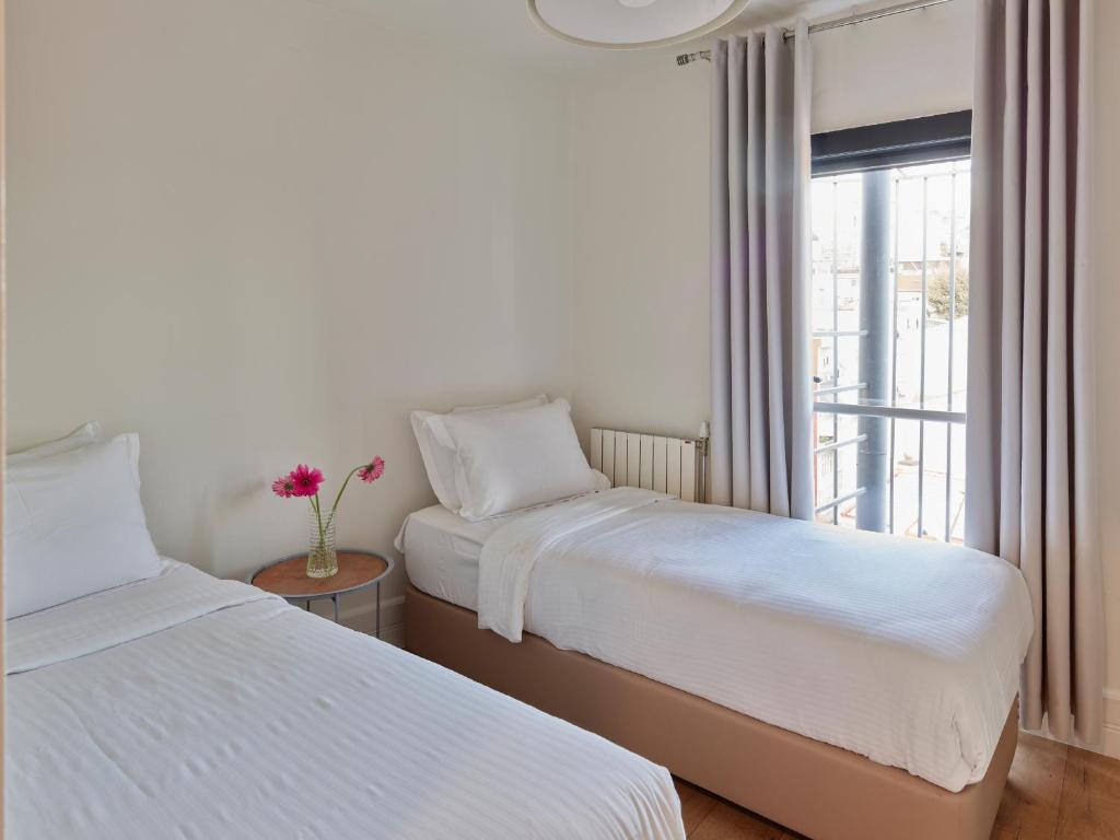 A bed or beds in a room at Be Mate Casa Di Bava