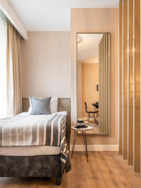 Çırağan Apart Bosphorus - King Suite With Balcony