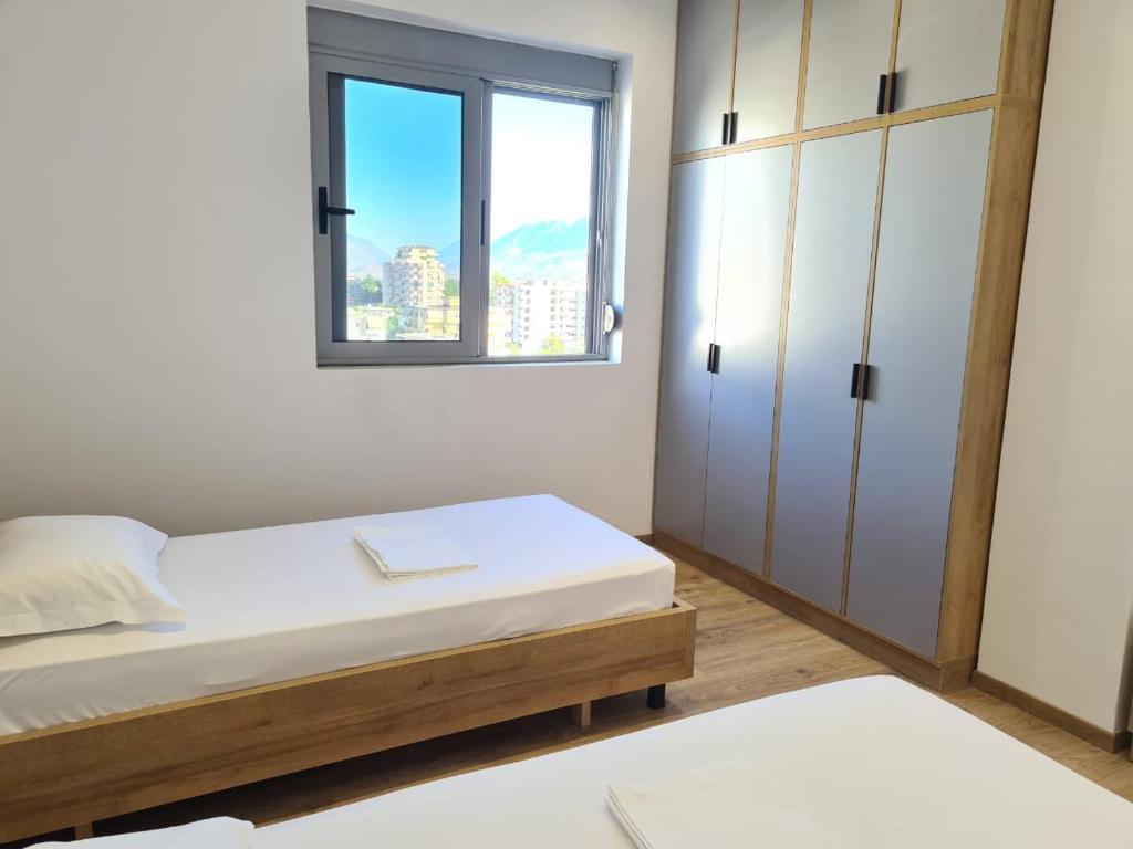 Ned'S Apartment - Image 2