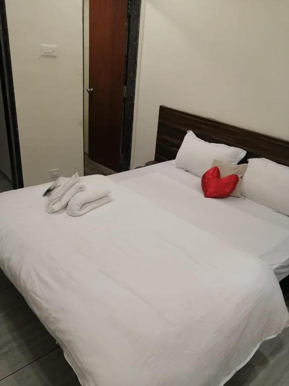 Galaxy Guest House, Panchgani (updated prices 2024)