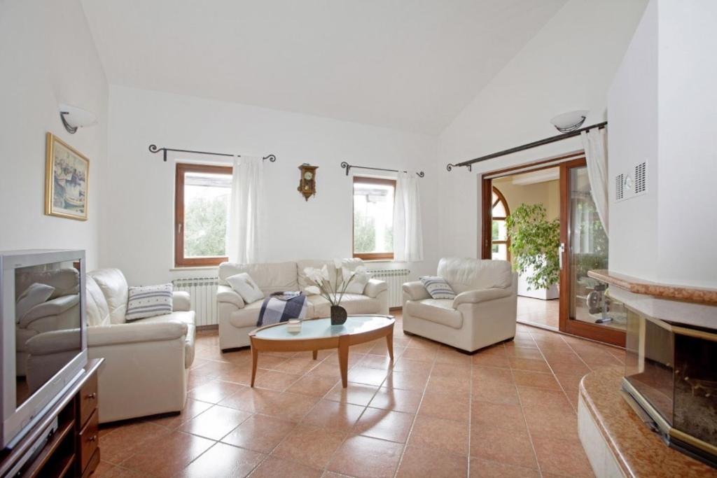 Posezení v ubytování Villa Aurata in Ližnjan (Haus für 8-9 Personen)