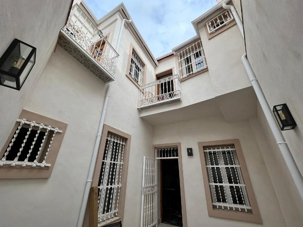 Pasaje San Fernando, Alicante – Updated 2023 Prices