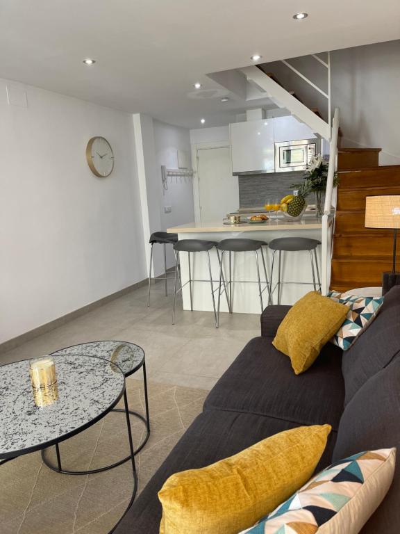 Kuchyň nebo kuchyňský kout v ubytování Duplex con encanto en Paseo Maritimo de Marbella