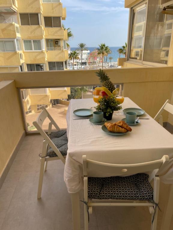 Balkón nebo terasa v ubytování Duplex con encanto en Paseo Maritimo de Marbella