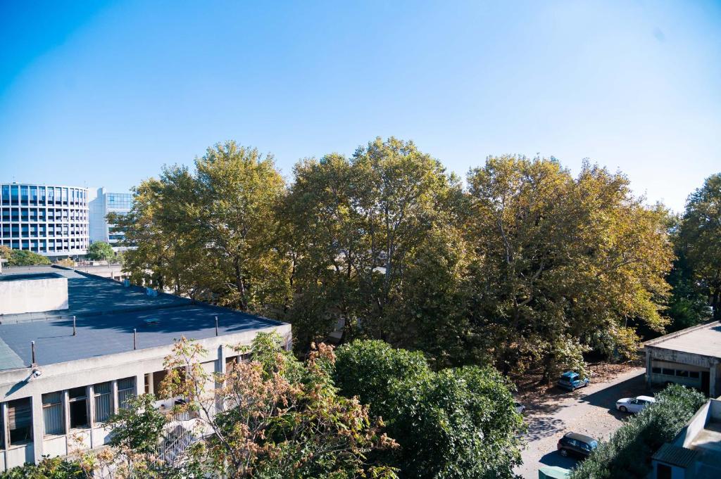 Budova, v ktorej sa apartmán nachádza