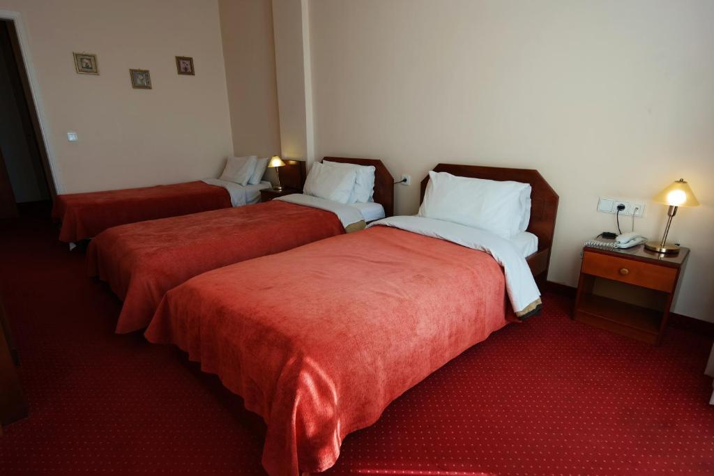 Hotel Excelsior - Triple Room With City View