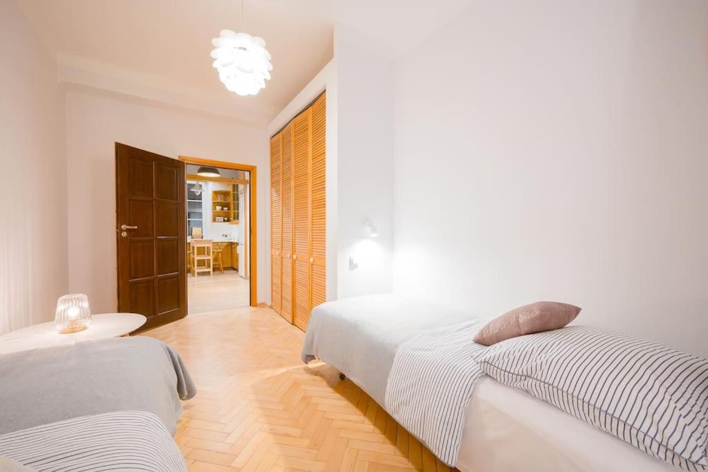 Posteľ alebo postele v izbe v ubytovaní Apartamenty - MI Forest