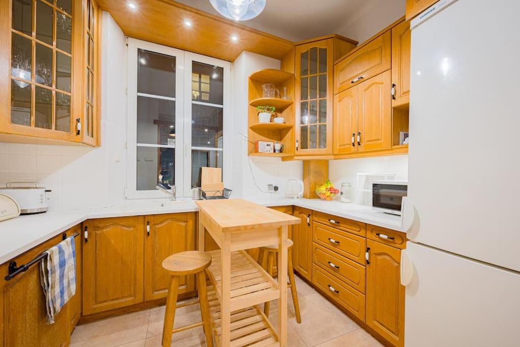 Kuchyňa alebo kuchynka v ubytovaní Apartamenty - MI Forest