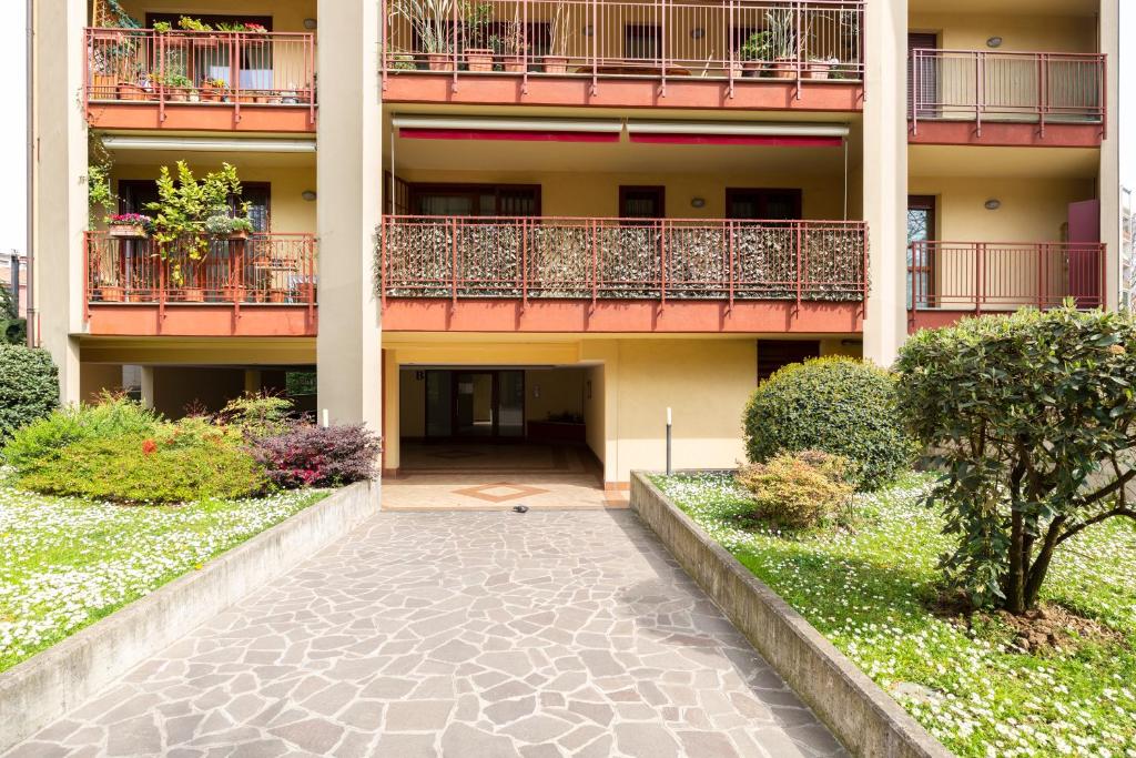 Vonkajšia záhrada v ubytovaní Residenza Smeraldo - Terrazza San siro
