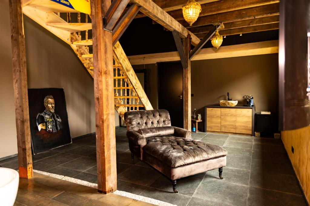 VET - Bed & Breakfast - отзывы и видео