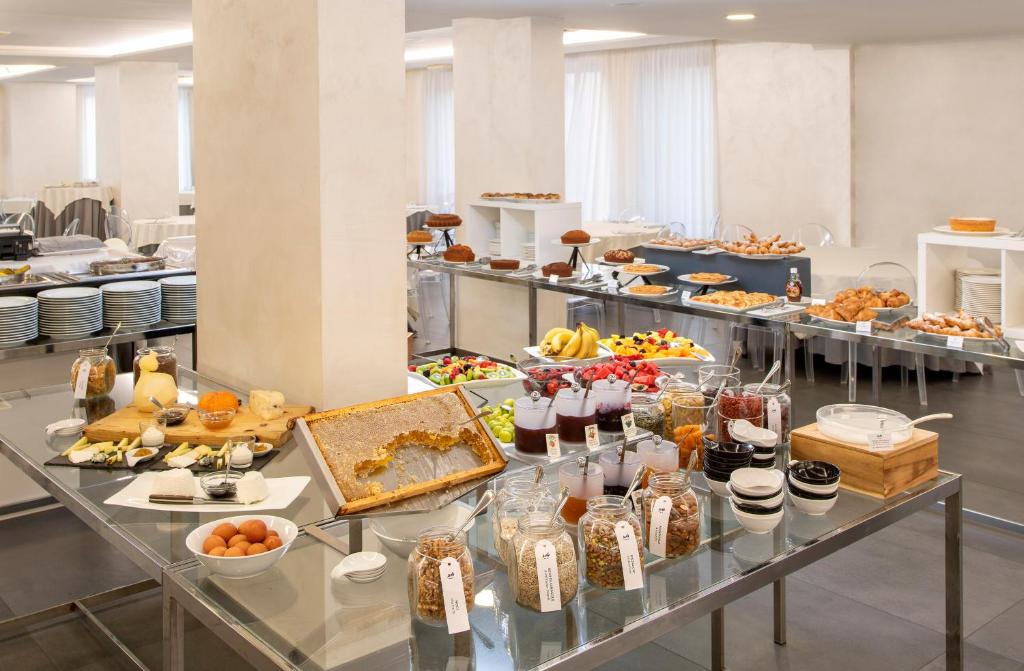 Sport Village Hotel & Spa