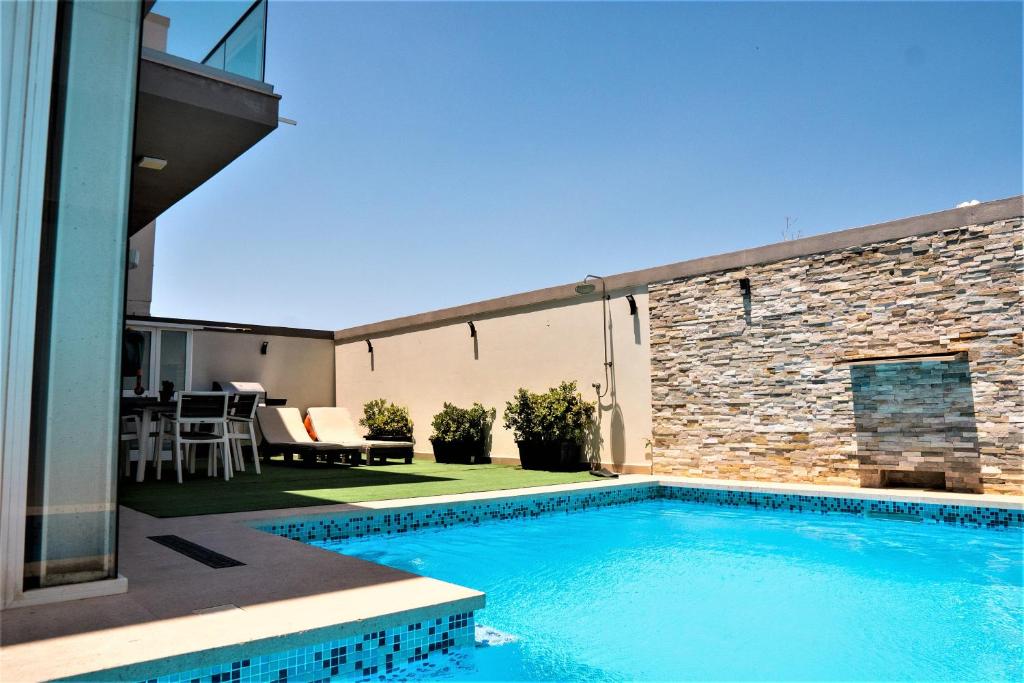 Bazén v ubytování St. Peter's Pool Holiday Apartment nebo v jeho okolí