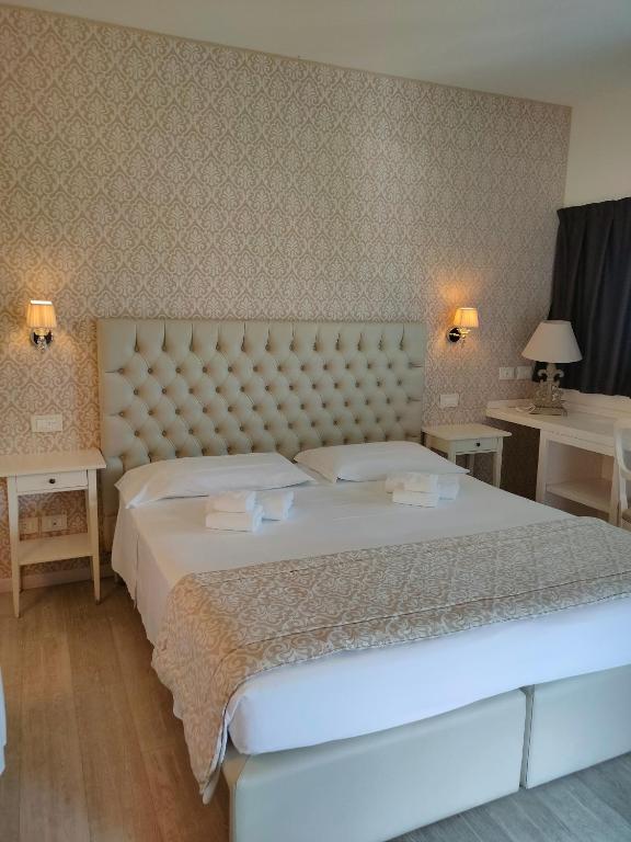 Nuova Opera Rooms & Apartment - 16