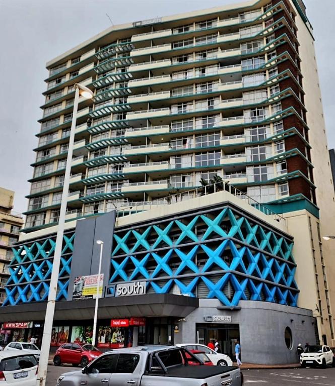Sea Views at 10 South, Durban (updated prices 2024)