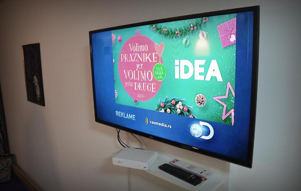 TV a/nebo společenská místnost v ubytování IVA studio-apartment