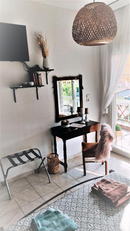 Telewizja i/lub zestaw kina domowego w obiekcie Apartment Marina 3