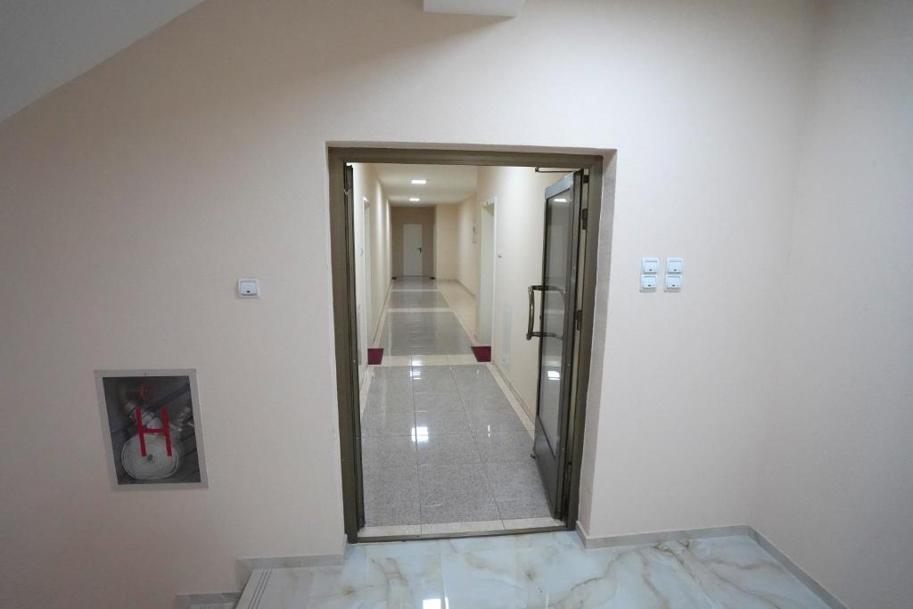 Apartmani Tomić - شقة مريحة ١