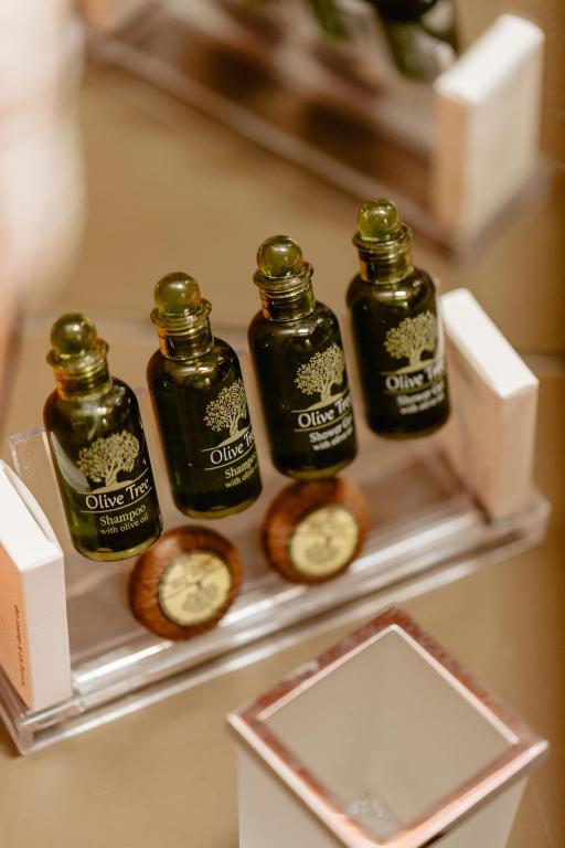 Palm Beach Hotel Apartments - 17