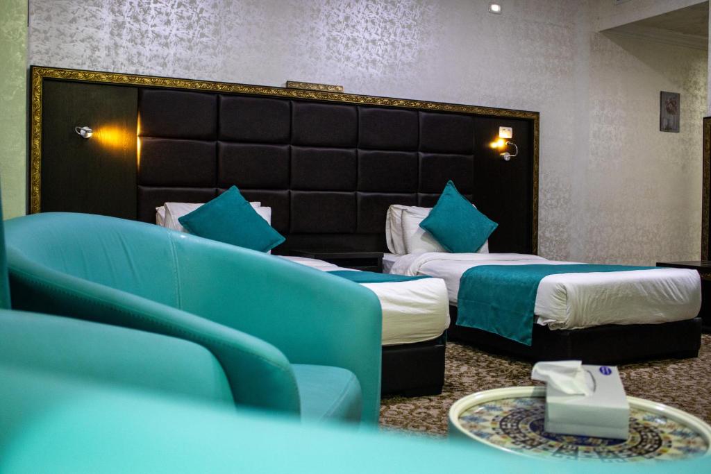 The Castle Hotel - 三个房间