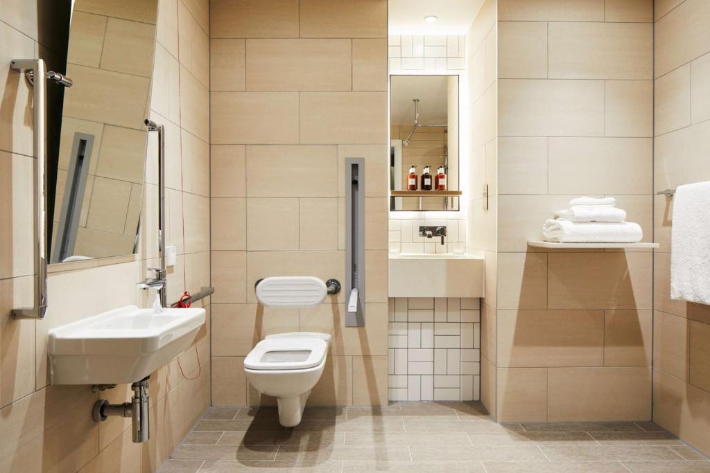 Koupelna v ubytování Hyatt House Manchester