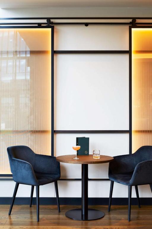 Posezení v ubytování Hyatt House Manchester