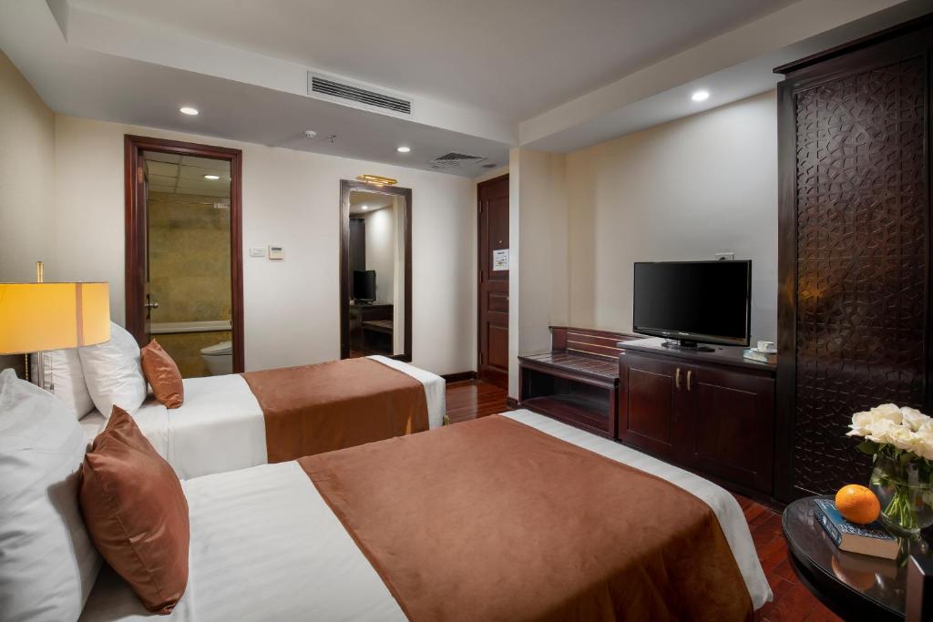 TV a/nebo společenská místnost v ubytování TK123 Hanoi Hotel