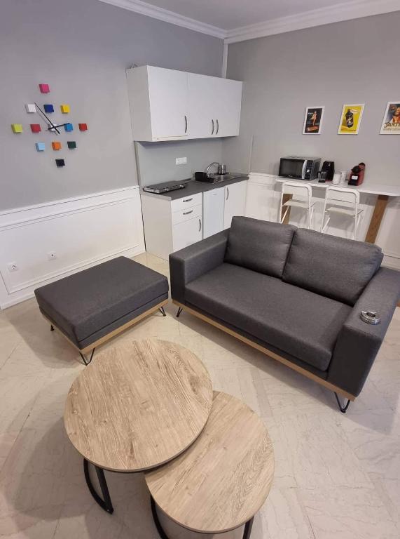 Center Point Thessaloniki - 12