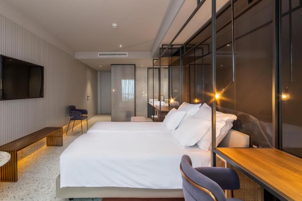 NEXT - by Savoy Signature - Resim 44